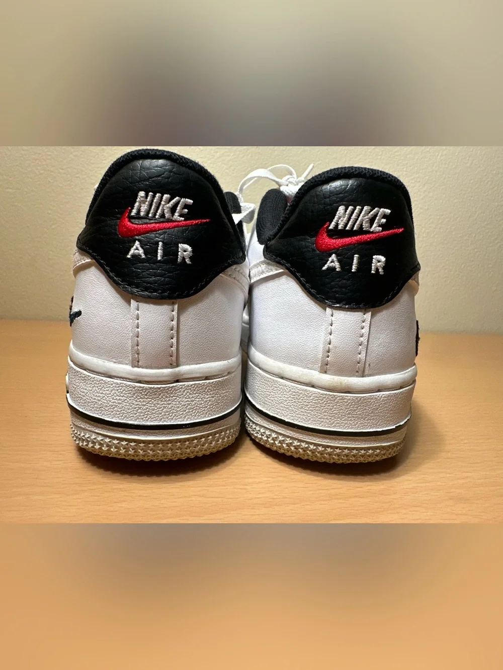 Nike Air Force 1 '07 LV8 3 Low 